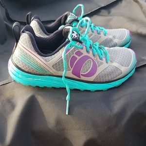 Pearl izumi m2 trail shoes